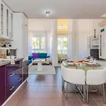 Appartamento Amazing In With Wifi Privlaka (Zadar)