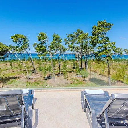 Stunning In With Wifi Privlaka (Zadar)